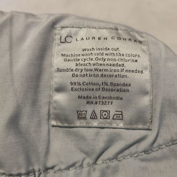 NWOT LC Lauren Conrad factory distressed jean shorts - Picture 6 of 7